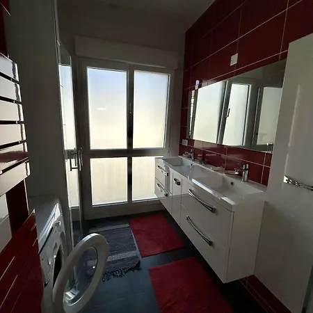 Familial En Hyper Centre De Royan, 6/8 Pers, Ascenseur - Fr-1-494-180 Appartement *